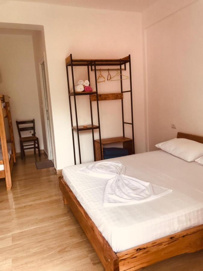Tropikal Freskia Bunec Sarande Exterior photo