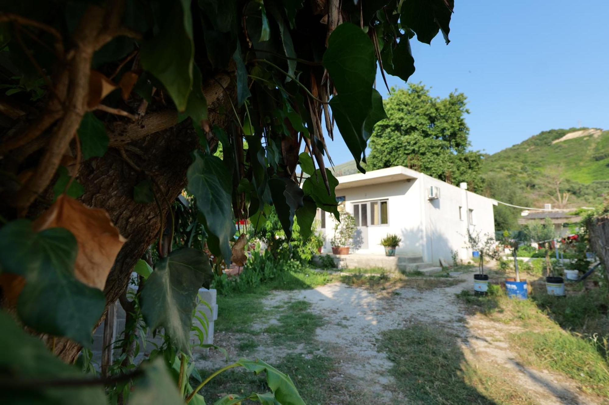 Tropikal Freskia Bunec Sarande Exterior photo