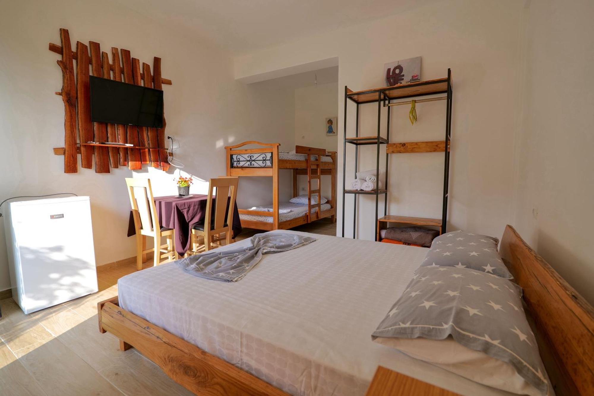 Tropikal Freskia Bunec Sarande Exterior photo